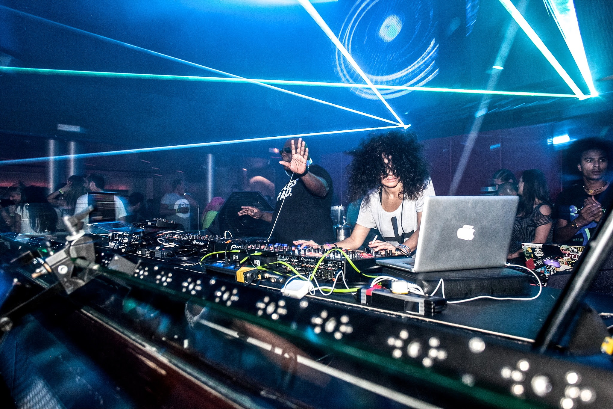 The Subways Tour Diary: Days 6-10